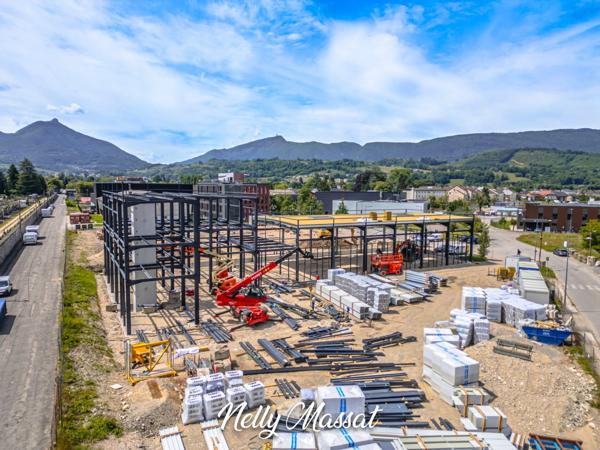 Local/bureau à vendre CHAMBERY (73) - 534,11 M2 -