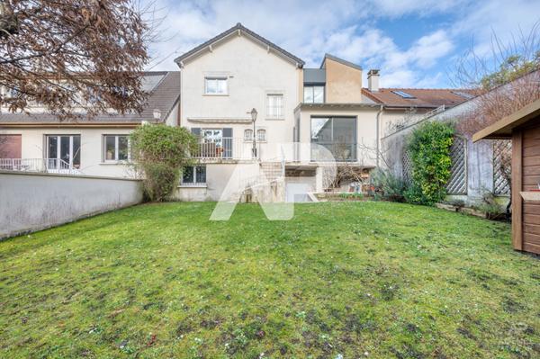 Maison Rueil Malmaison 7 pièce(s) 179m² 1 150 000 € ** - Référence 19727