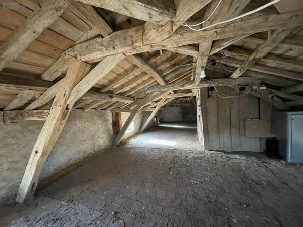 Maison à vendre à Argentonnay dans les Deux-Sèvres (79150), ref : AGM378