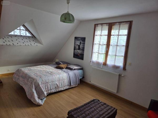 Maison à vendre à Ambrières-les-Vallées en Mayenne (53300), ref : 53075DLS26001