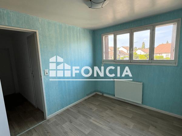 Location Maison 3 pièces 89.16 m² - 32 RUE DE LA COLERETTE Oiry 51530