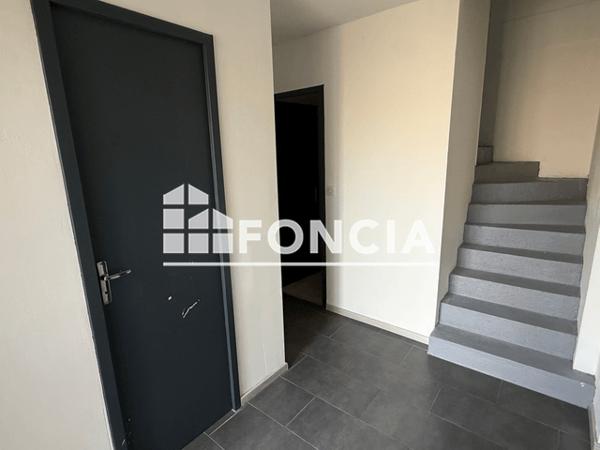 Location Maison 3 pièces 89.16 m² - 32 RUE DE LA COLERETTE Oiry 51530