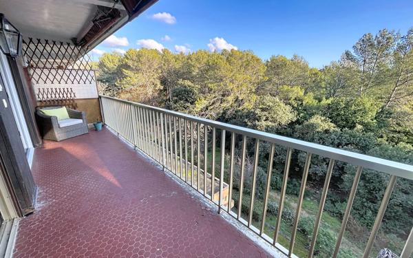 Appartement à vendre    2 pièces • 45,76 m2 Peymeinade