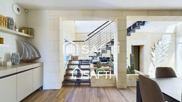 Villa contemporaine d'exception avec accès mer et ses studios locatifs indépendants