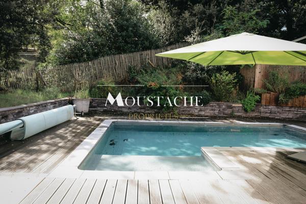 MAISON/ VILLA CONTEMPORAINE AVEC PISCINE - 200m PLAGE -