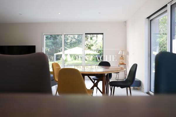 MAISON/ VILLA CONTEMPORAINE AVEC PISCINE - 200m PLAGE -