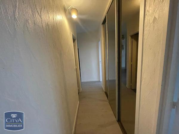 Appartement à louer 1 pièce 11.8m² Le Mans (72100)