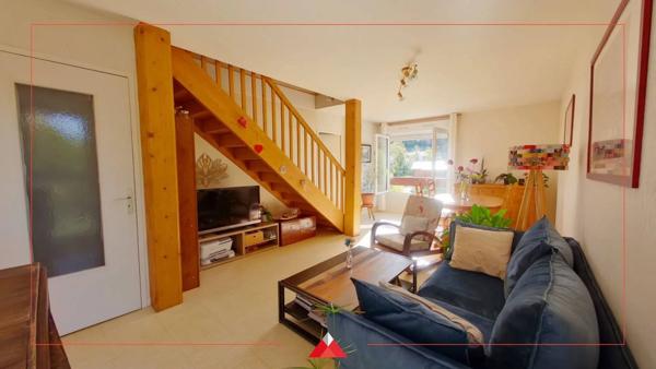 Beau duplex de 104m² avec garage et balcon