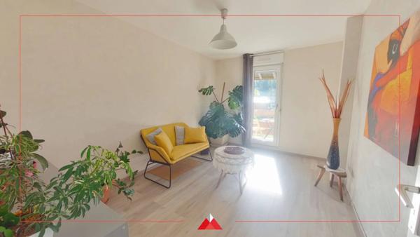 Beau duplex de 104m² avec garage et balcon