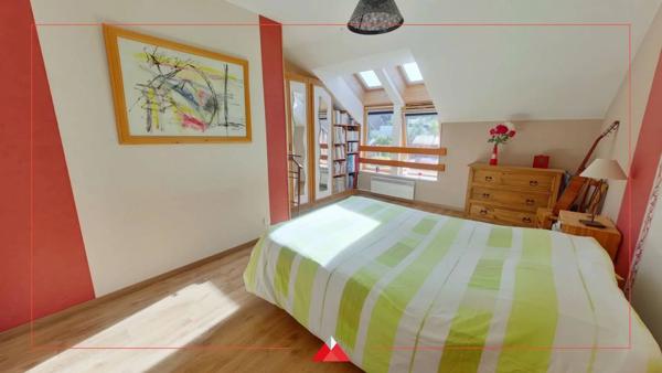Beau duplex de 104m² avec garage et balcon