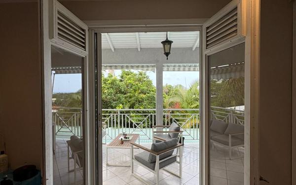 Maison à vendre    7 pièces • 127 m2 Le Gosier