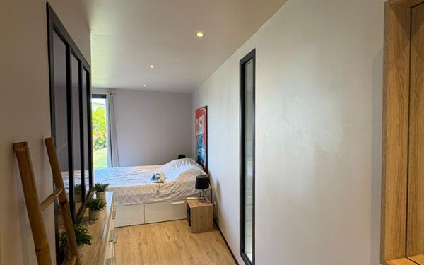 Maison à vendre    7 pièces • 127 m2 Le Gosier