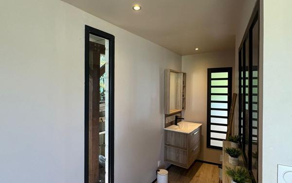 Maison à vendre    7 pièces • 127 m2 Le Gosier