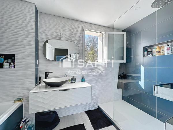 Pavillon 5 pièces entièrement rénové et isolé