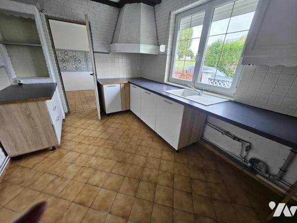 Maison semi-individuelle SEMI-PLAIN-PIED – Lumineuse & proche commodités