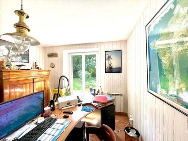 Coup de cœur  assuré pour cette maison de caractère en parfait état!