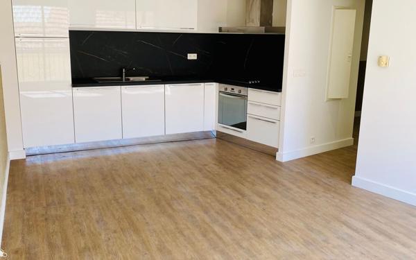 Appartement à vendre    4 pièces • 77,10 m2 Nice