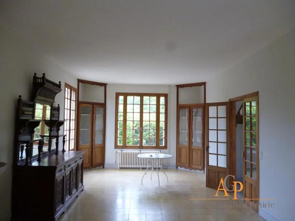 Maison à louer à Notre-Dame-d'Estrées-Corbon (14340)