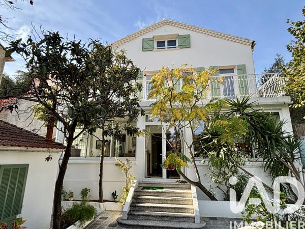 Maison à vendre 6 pièces 172 m² Toulon