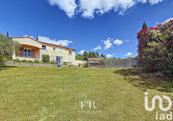 Maison à vendre 8 pièces 240 m² Eyragues