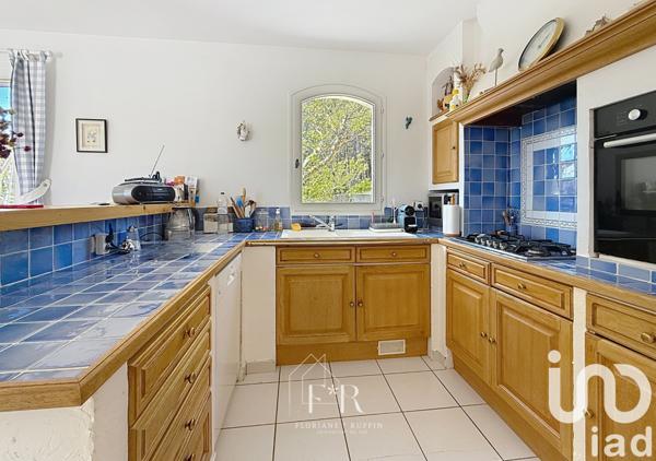 Maison à vendre 8 pièces 240 m² Eyragues