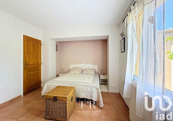 Maison à vendre 8 pièces 240 m² Eyragues