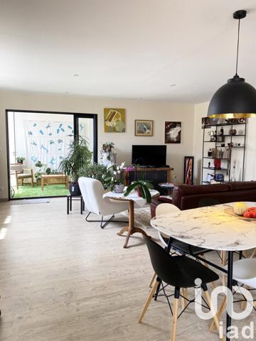 House for sale 3 rooms 130 m² Jarnac