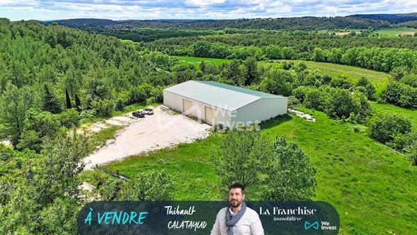 Entrepôt Commercial