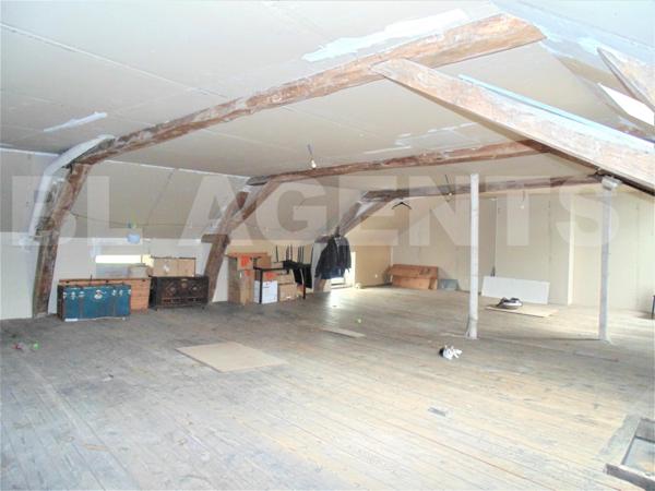 maison/villa 6 pièce(s) 240 m2