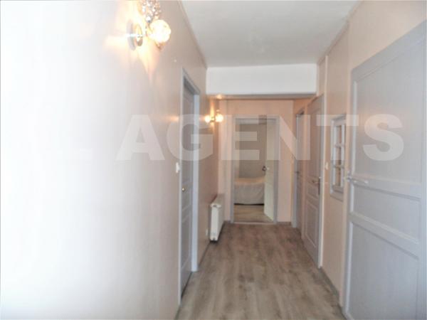 maison/villa 6 pièce(s) 240 m2