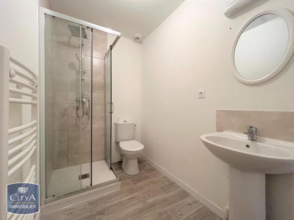 Appartement à louer 2 pièces 34.45m² Coutras (33230)
