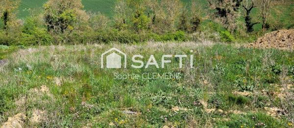 Terrain à bâtir viabilisé de 575 m² au CALME