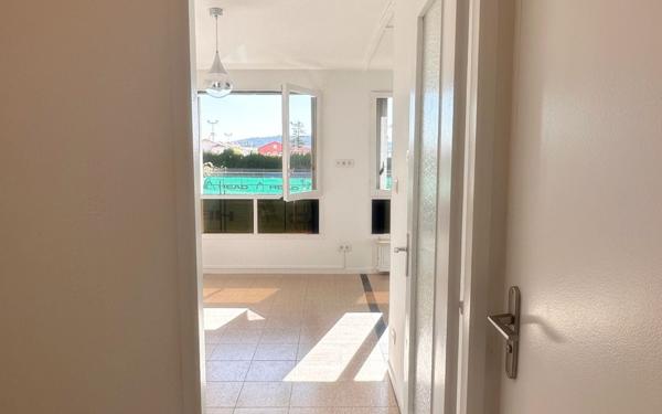 Appartement à vendre    1 pièce • 22 m2 Nice