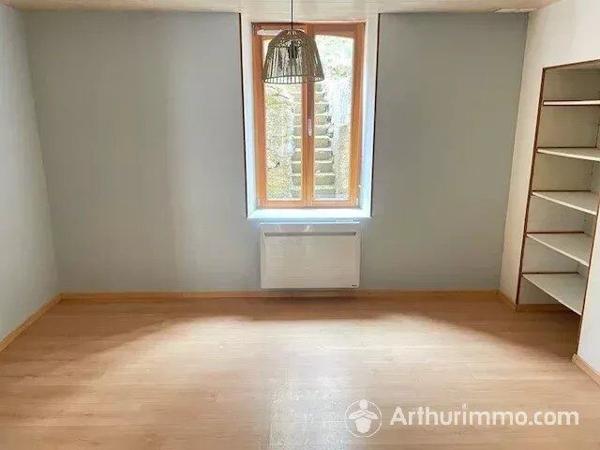 Vente Appartement 3 pièces 82 m2 à Pontarlier