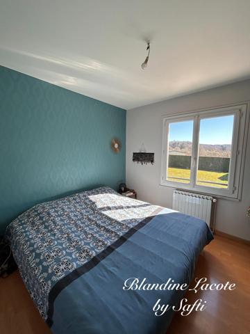 Maison 115m2 4 chambres terrain clos garage