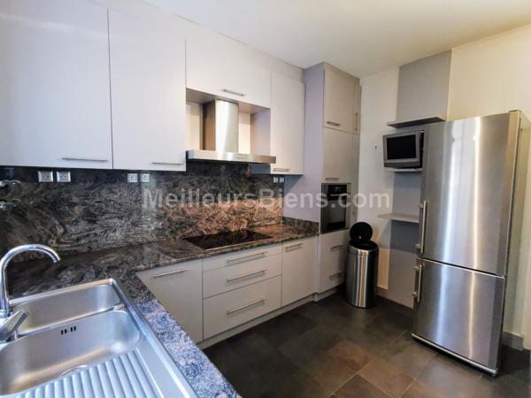 Triplex de charme 157 m2 au coeur du centre ville de la Flêche