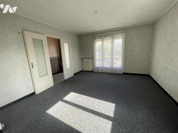 Pavillon 4 pièces plain pied sur sous sol