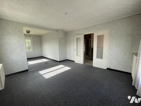 Pavillon 4 pièces plain pied sur sous sol