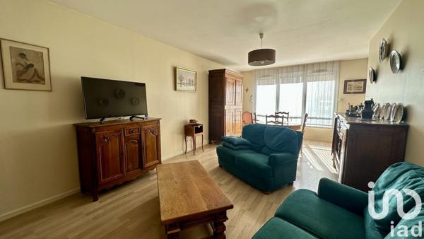 Appartement 4 pièces de 83 m² à Amiens (80000)