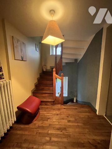 A VENDRE BAUD : MAISON avec 2 appartements locatifs