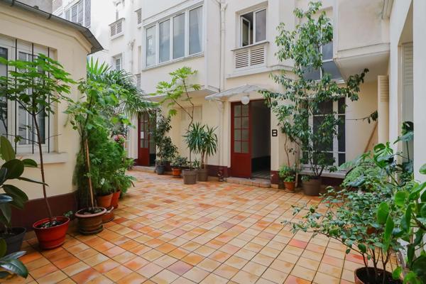 Appartement Paris 18 e - ABBESSES
