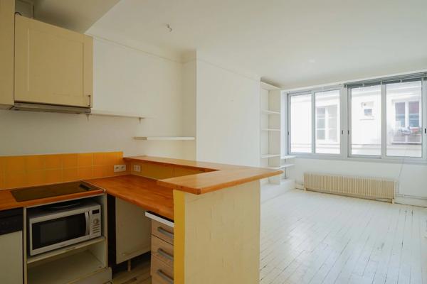 Appartement Paris 18 e - ABBESSES
