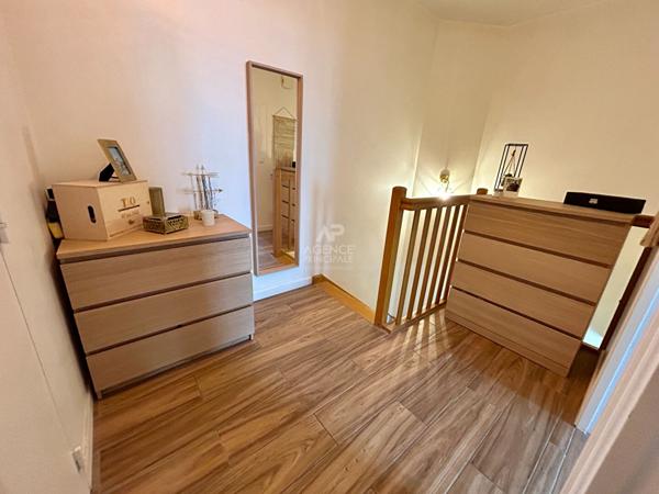 Appartement Poissy 3 pièce(s) 65 m2 €310 000 ** - Référence 8654
