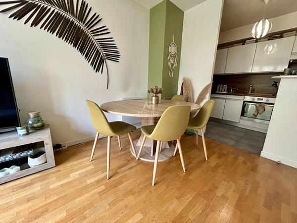 Appartement Poissy 3 pièce(s) 65 m2 €310 000 ** - Référence 8654