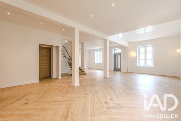 Maison à vendre 6 pièces 225 m² Épernay