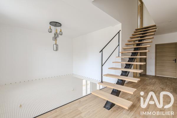 Maison à vendre 6 pièces 225 m² Épernay