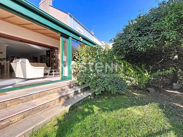 Charmante maison à vendre à Nantes - Chantenay, 3 chambres, 2 garages. Beau jardin.