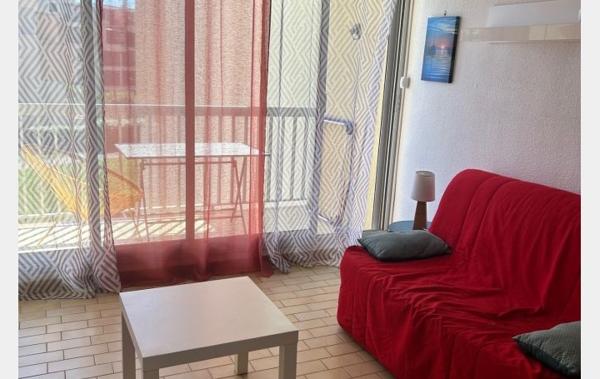 Vente Studio Cabine Terrasse ouverte Le grau-du-roi   