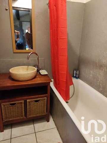 Appartement 2 pièces de 62 m² à Valence (26000)