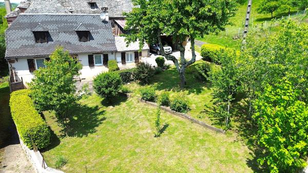Maison T3 Villecomtal + terrain plat de 410 m² Villecomtal